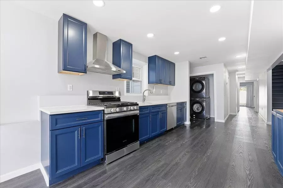 225 FREEMAN AVE  #1, Jc Journal Square, NJ 07306