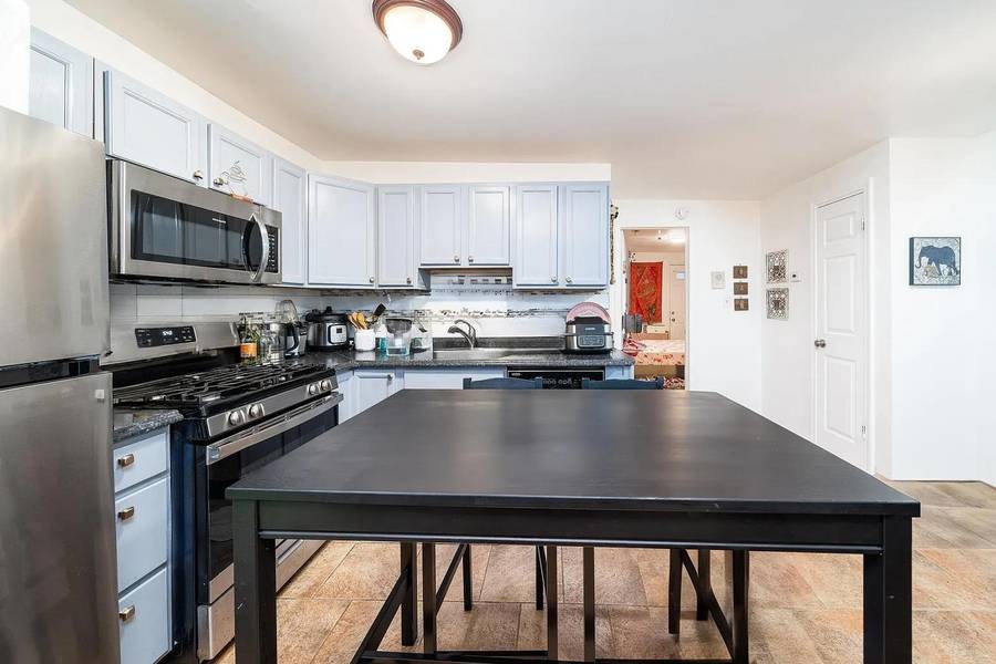 275 7TH ST  #G, Jc Downtown, NJ 07302