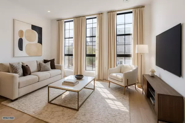 580 PALISADE AVE  #203, Jc Heights, NJ 07307