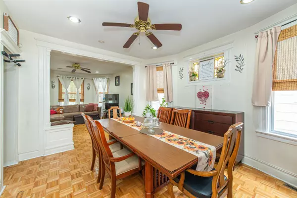 Bloomfield, NJ 07003-2350,24 LLEWELLYN AVE