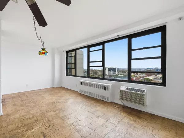 Jc Journal Square, NJ 07306,10 HURON AVE  #14F