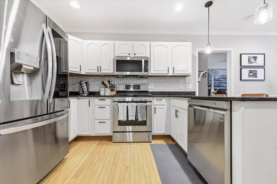 501 9TH ST #403, Hoboken, NJ 07030