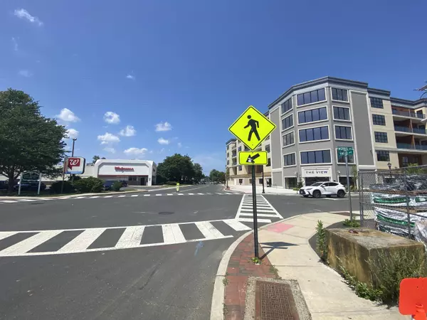 Long Branch City, NJ 07440,237 3RD AVE #1-4