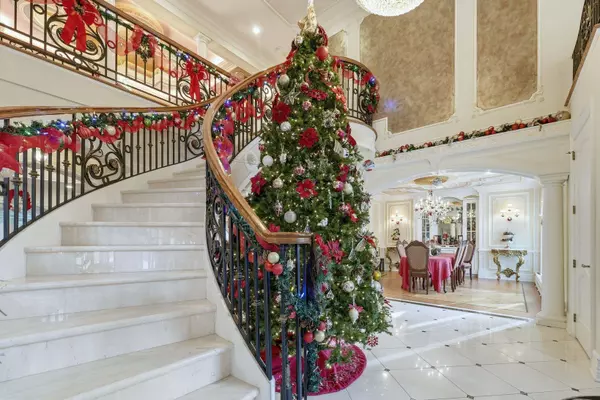 Saddle River, NJ 07458,6 BURNING HOLLOW RD