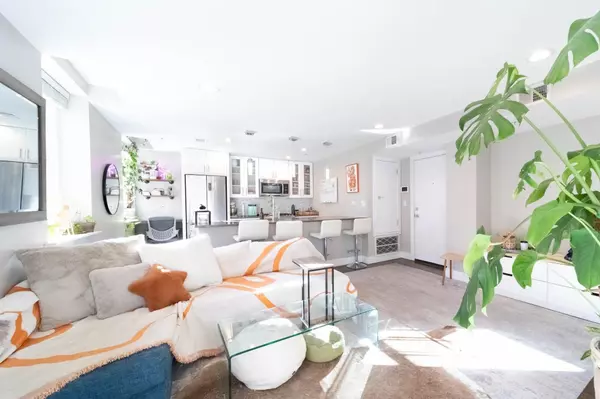 126 DELAWARE AVE  #8, Jc Journal Square, NJ 07306