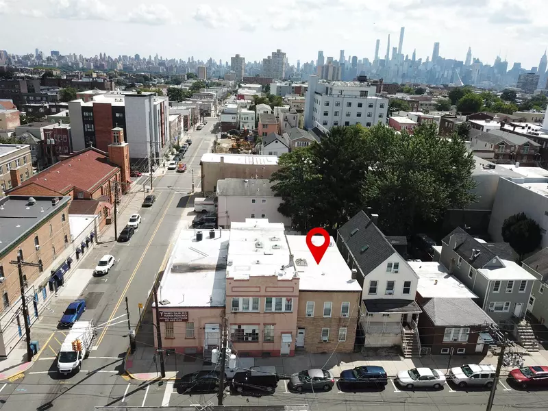 6910 JACKSON ST, Guttenberg, NJ 07093