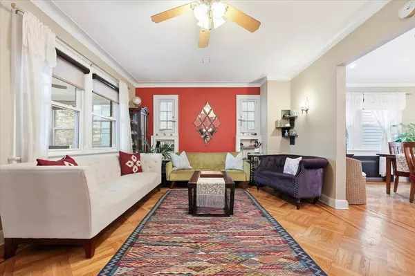 Bayonne, NJ 07002,118 AVENUE B