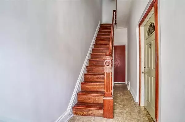 Jc Greenville, NJ 07305,94A LINDEN AVE