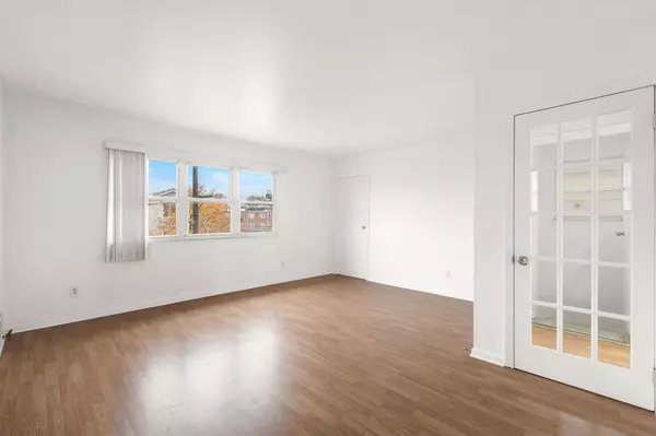 Harrison, NJ 07029,133 SUSSEX ST