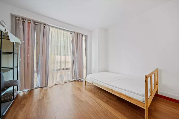 Jc Downtown, NJ 07310,2 SHORE LANE #210