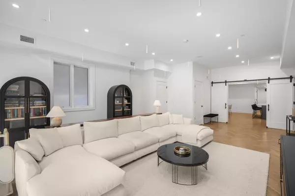 Jc Heights, NJ 07307,151 WEBSTER AVE #101