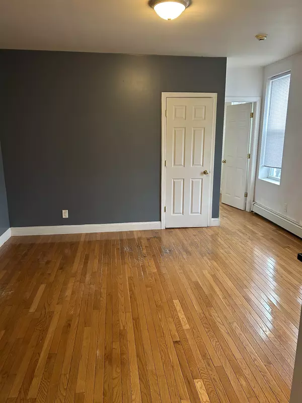 West New York, NJ 07093,6608 POLK ST  #2A