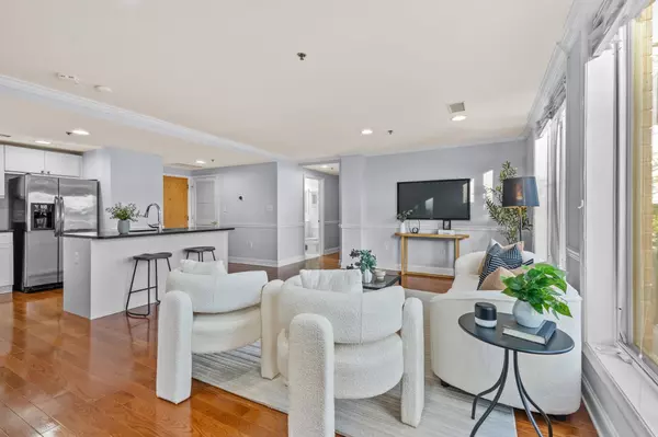 Hoboken, NJ 07030,70 ADAMS ST #2L