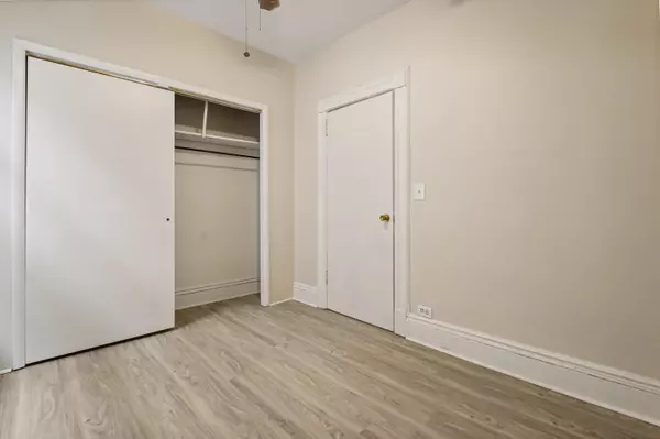 Bayonne, NJ 07002,101 6TH ST #1