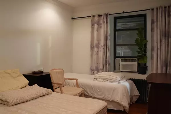 Union City, NJ 07087,217 44th PALISADE AVE #5