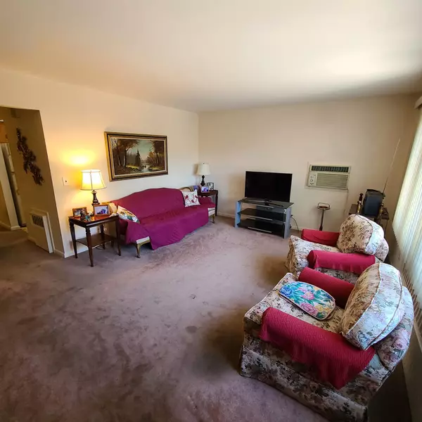 North Bergen, NJ 07047,421 73RD ST