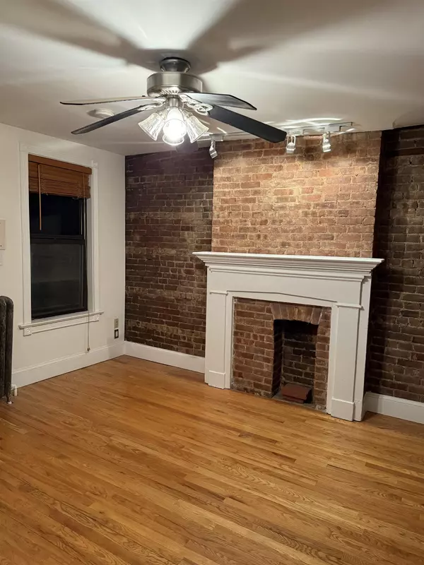 Hoboken, NJ 07030,702 BLOOMFIELD ST #3