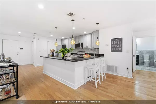 544 28TH ST  #202, Union City, NJ 07087