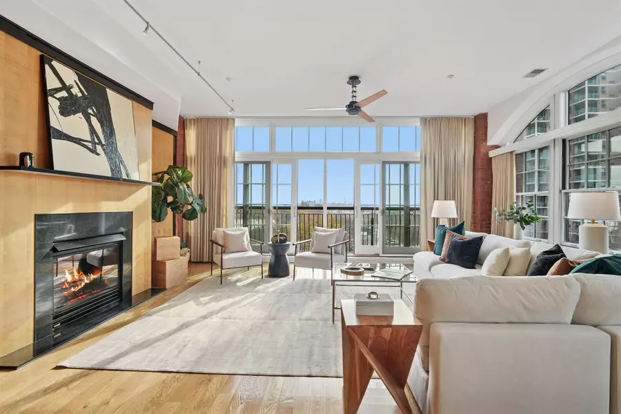 174 WASHINGTON ST  #4G, Jc Downtown, NJ 07302