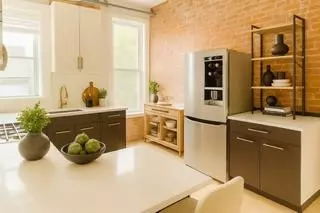 Kearny, NJ 07032,155 MIDLAND AVE #D2