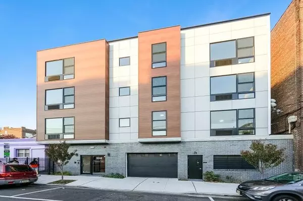 West New York, NJ 07093,304 61ST ST #1A