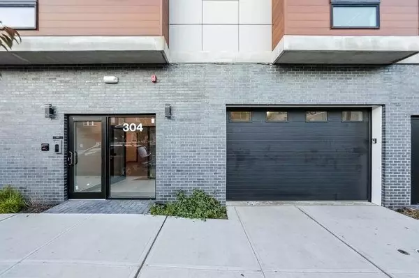 West New York, NJ 07093,304 61ST ST #1A