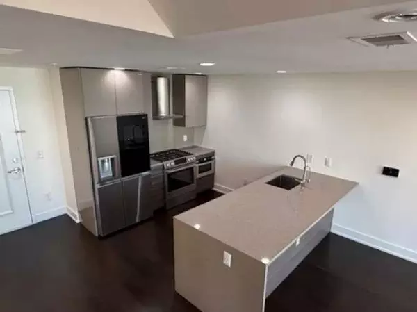 Jc Downtown, NJ 07302,201 LUIS M MARIN BLVD #Ph8150