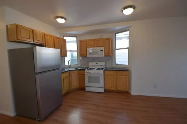 Jc Journal Square, NJ 07306,211 DUNCAN AVE