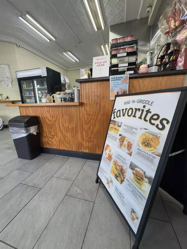 Jc West Bergen, NJ 07304,576 WEST SIDE AVE