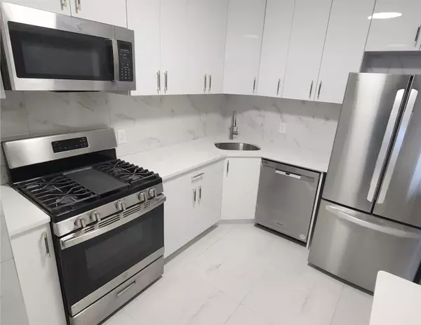 Jc Downtown, NJ 07310,45 RIVER DR SOUTH #2914