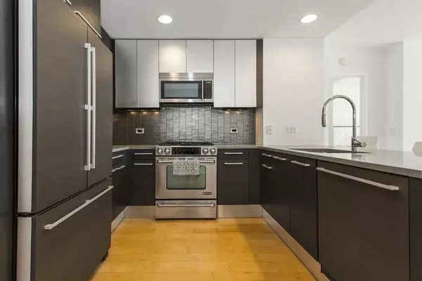 Jc Downtown, NJ 07302,2 2ND ST #3304