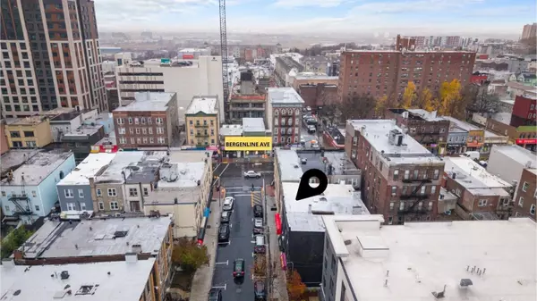 West New York, NJ 07093,440 52ND ST