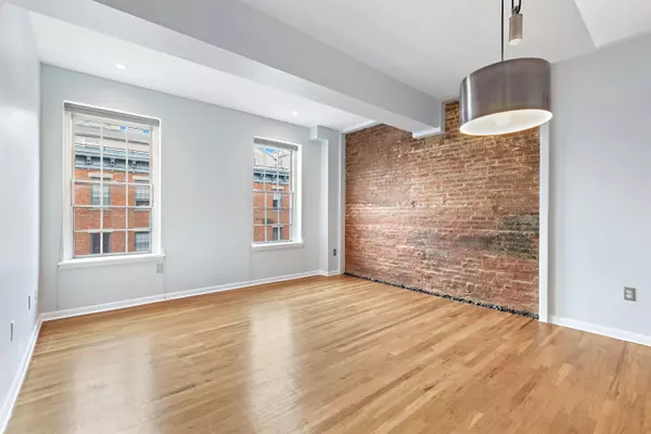 Jc Downtown, NJ 07302,187 WAYNE ST  #413C