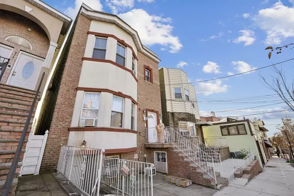 Union City, NJ 07087,717 16TH ST