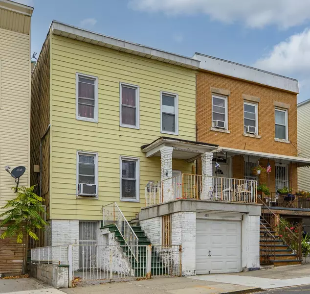 6511 HUDSON AVE, West New York, NJ 07093