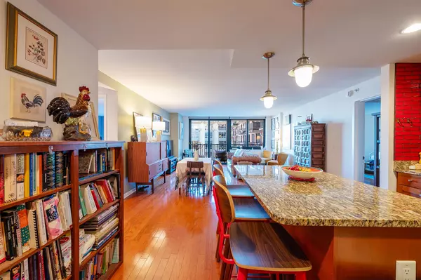 Jc Downtown, NJ 07310,700 GROVE ST  #10A