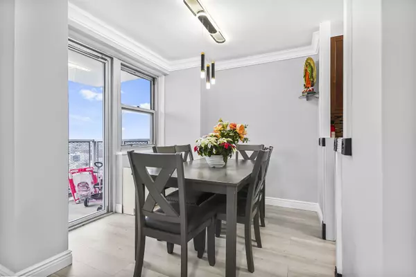 West New York, NJ 07093,6600 JOHN F KENNEDY BLVD