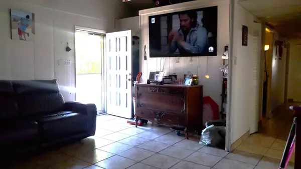 Ajo, AZ 85321,131 W 9th