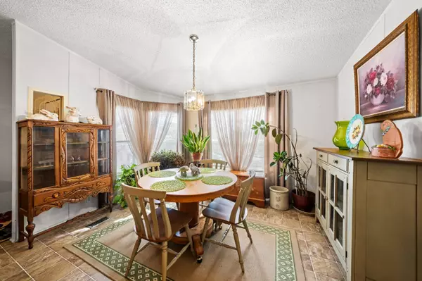 Ingram, TX 78025,500 Post Oak