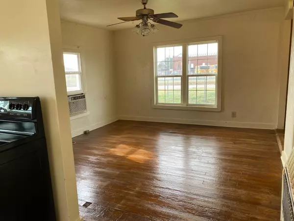 Alva, OK 73717,230 Santa Fe