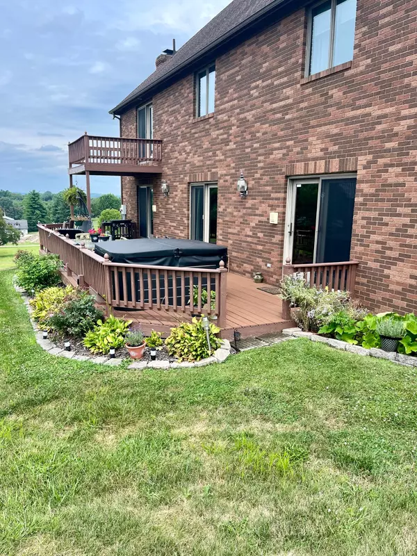 Jackson, OH 45640,75 Evanswood