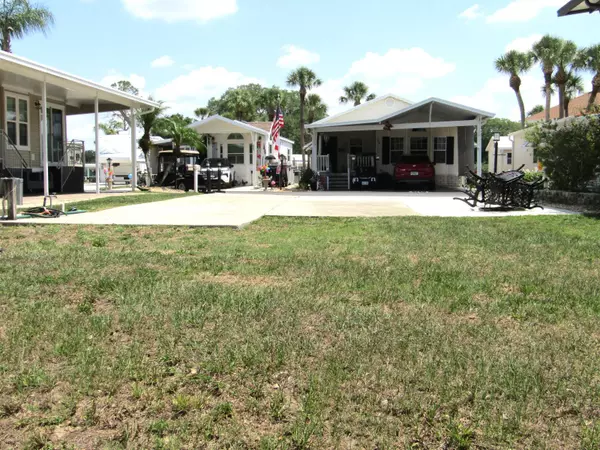 Davenport, FL 33837,135 Arnold Palmer Drive