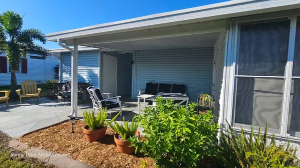 Ruskin, FL 33570,2038 Bayou Drive South #1160