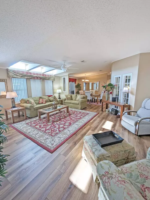 Winter Haven, FL 33881,1105 La Costa Lane #626