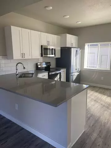 820 Grant Street #G Wray, CO 80758