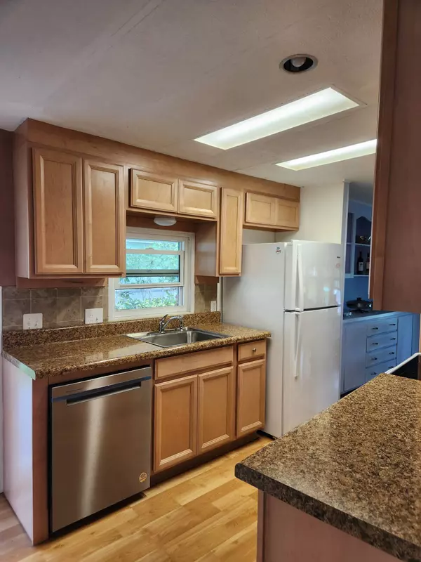 Boynton Beach, FL 33436,4404 Knight #460