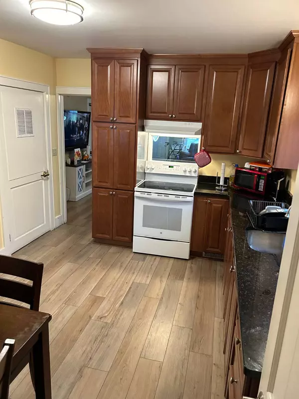 Amsterdam, NY 12010,22 Grieme Avenue