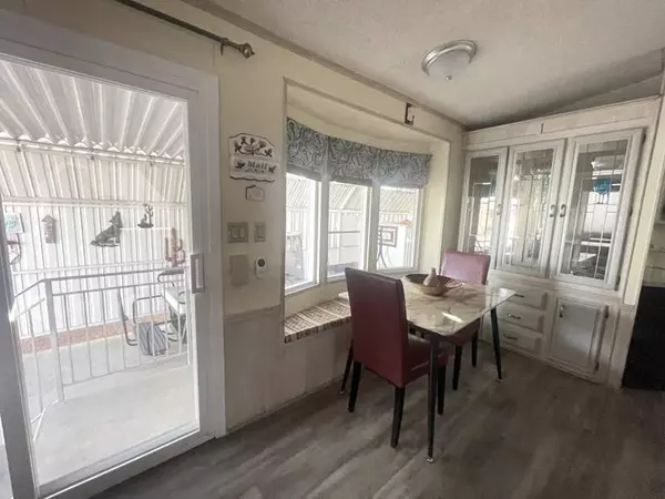 Apache Junction, AZ 85119,600 S Idaho Rd #643