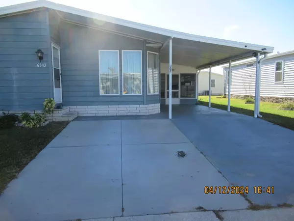 6343 Presidential Circle #47, Zephyrhills, FL 33540