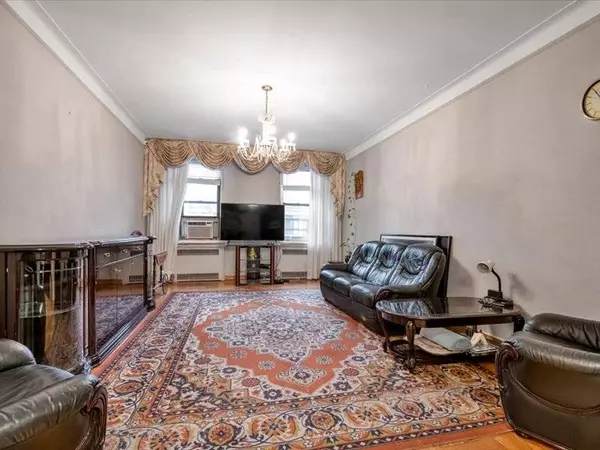 1150 Brighton Beach Ave #6W, Brooklyn, NY 11235